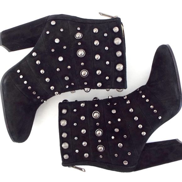 BADGLEY MISCHKA KURT SUEDE LEATHER STUDDED BLACK BOOTIES NWT SZ 7 - Picture 3 of 12